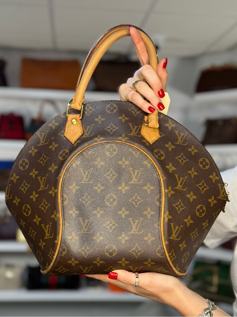 LV MONOGRAM BAG